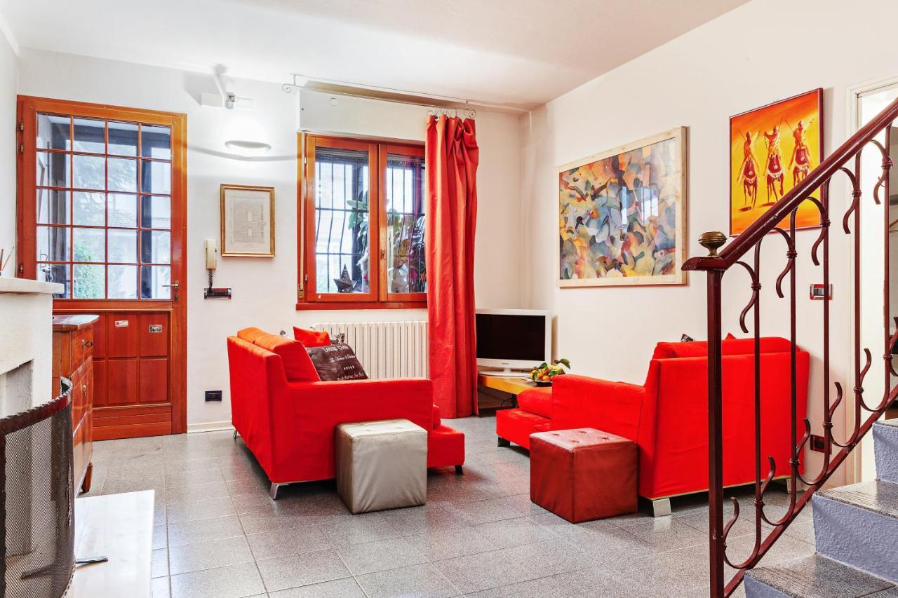 A Room For You Ferrara Exterior photo