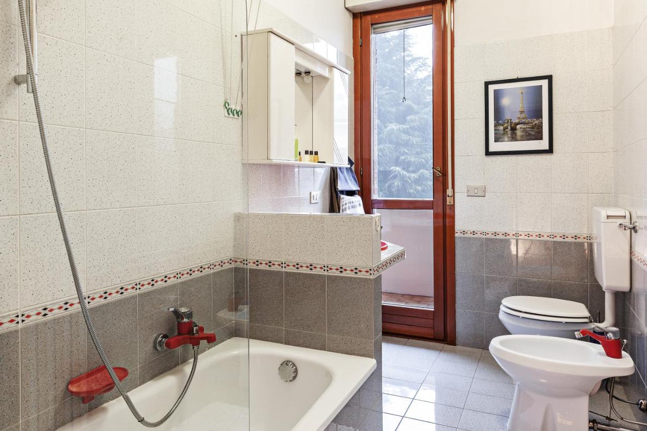 A Room For You Ferrara Exterior photo